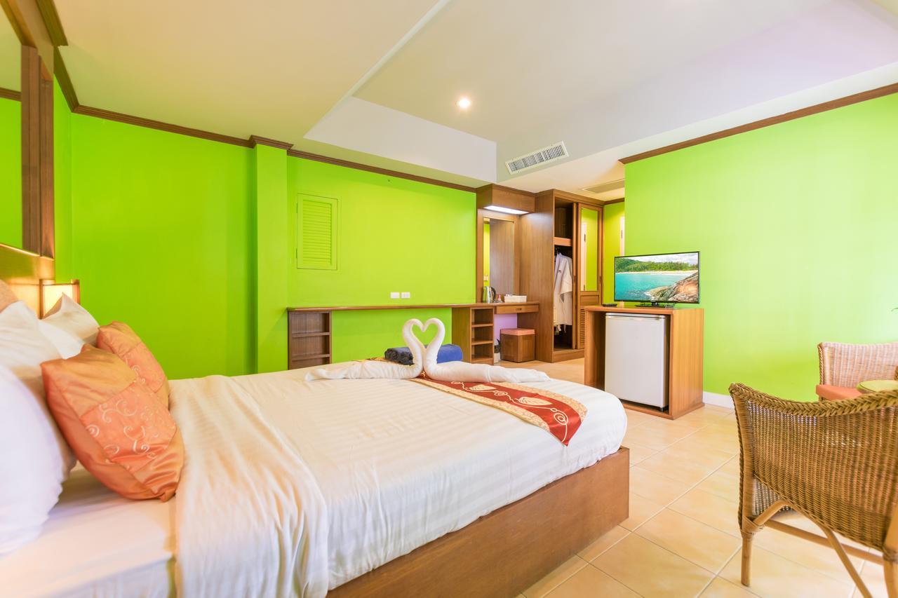 Chaba Kata Beach Hotel Rum bild