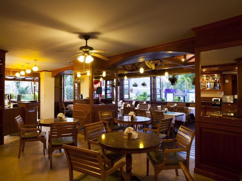 Chaba Kata Beach Hotel Exteriör bild