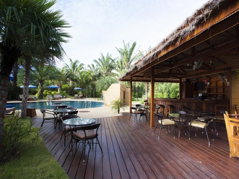 Chaba Kata Beach Hotel Exteriör bild